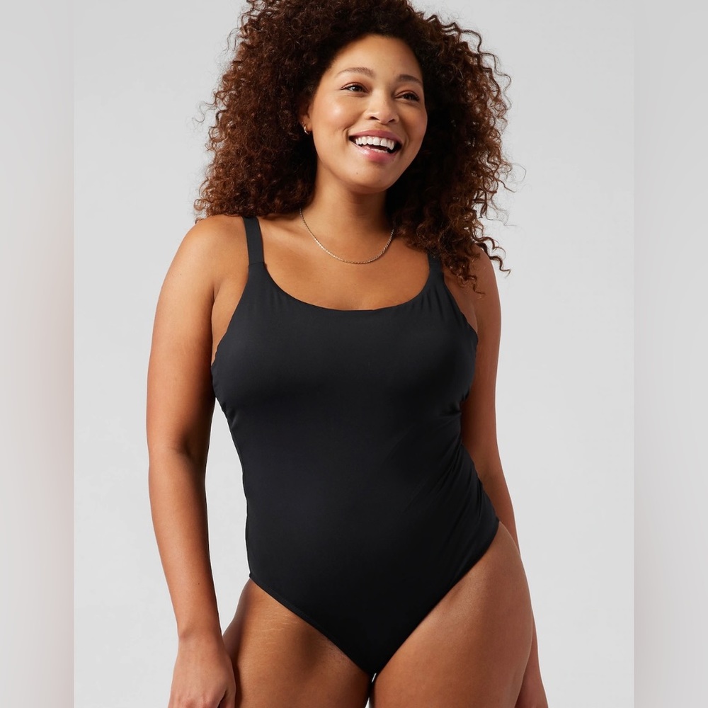 NWT Athleta Hermosa One Piece Swimsuit Size S Black